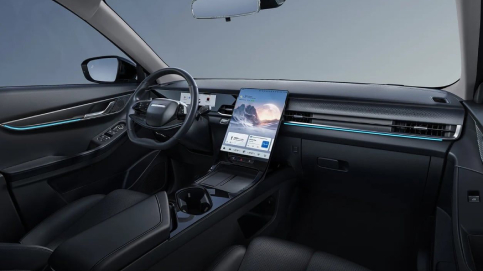 Prostrana kabina s 1.492 mm bočnog prostora